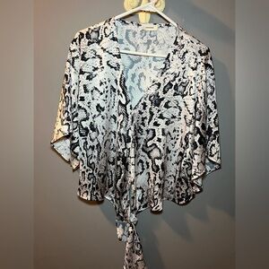 Adrienne Gray & White Snakeskin Print Top